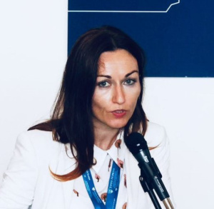 Alexandra Malangone - právnička